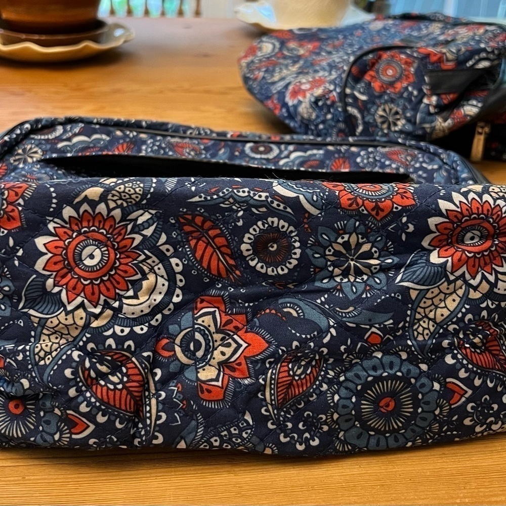 Lot Of 3 Jaxon Cade Quilted Zippered Bags Small, Medium, Large - Picture 11 of 11